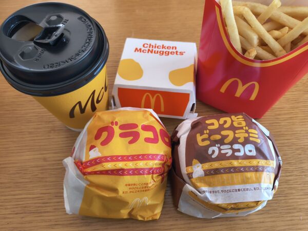 コク旨ビーフデミグラコロ・グラコロのクーポンセット