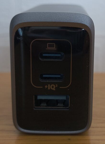 Anker Prime Charger(100W)の正面